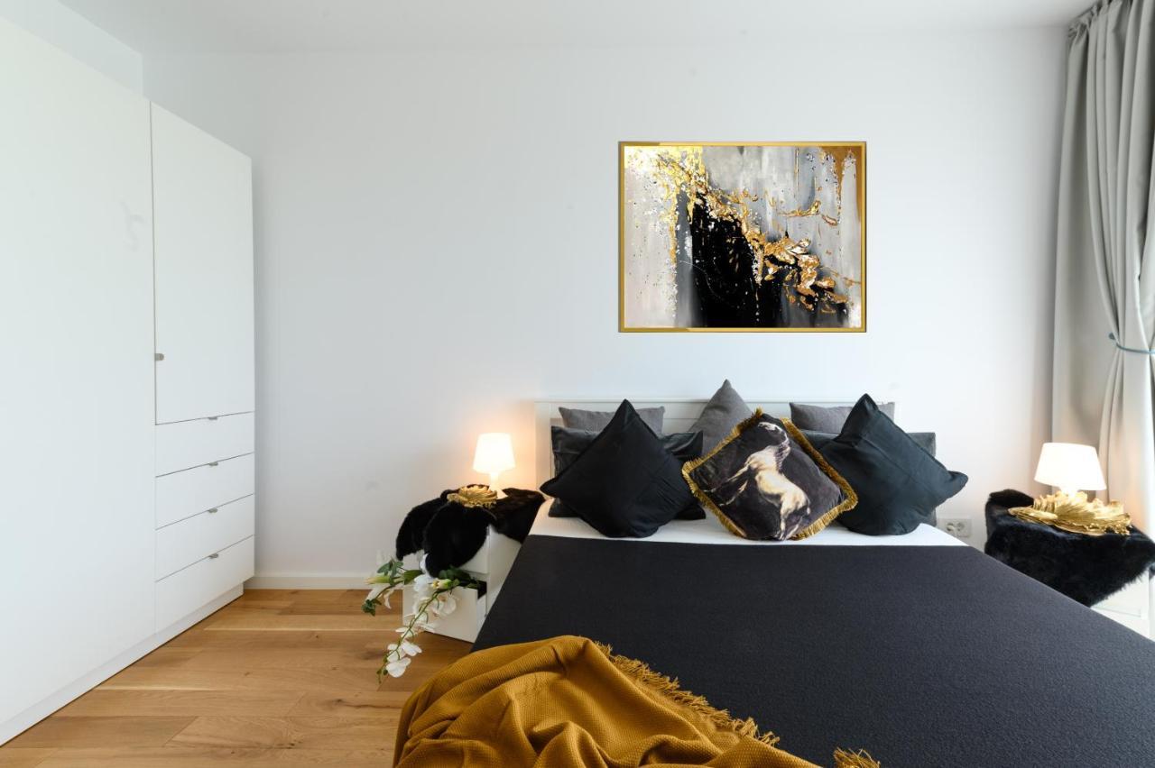 Ferienwohnung North Artistique - Aviatiei Bukarest Exterior foto